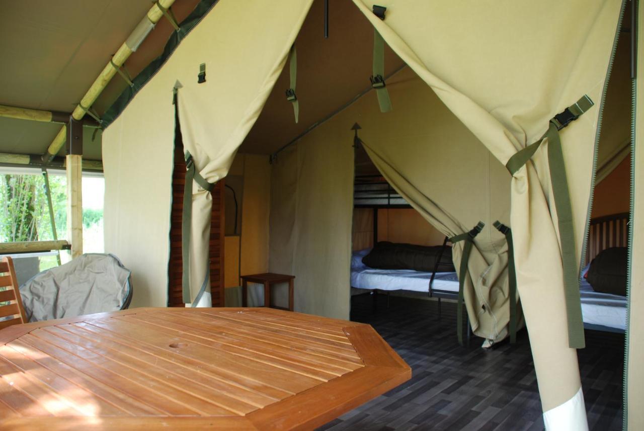Camping Les Tournesols Sillé-le-Guillaume Exterior foto