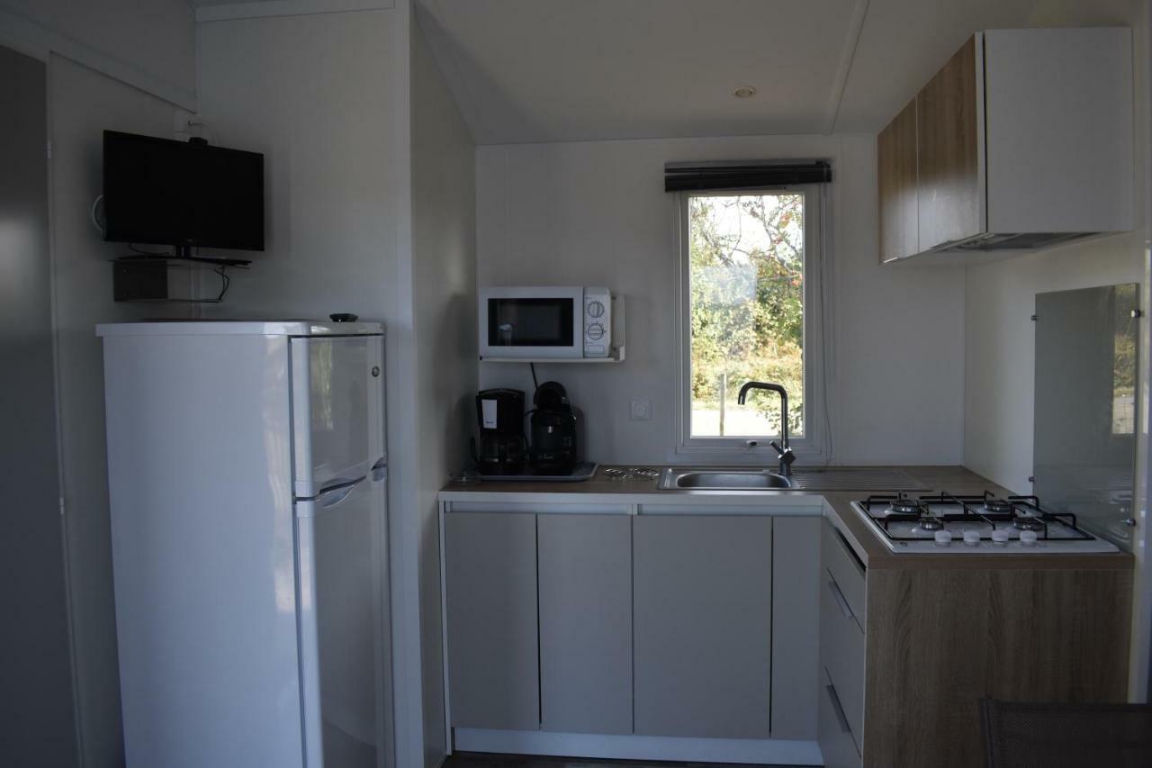 Camping Les Tournesols Sillé-le-Guillaume Exterior foto